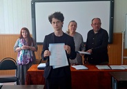 Вручение дипломов выпускникам кафедры ФОИДиЛТ